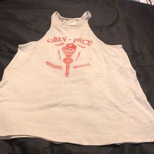 Obey tank